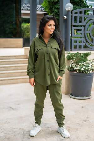 Стильний костюм для прогулянки